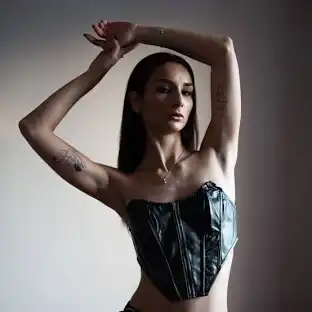 Carla Schmitt