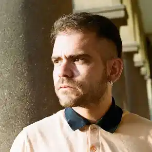 Héctor Oaks
