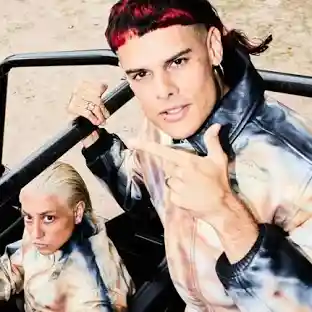 CA7RIEL & Paco Amoroso