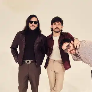 Los Mesoneros