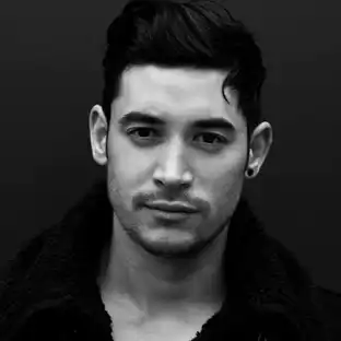 Dax J