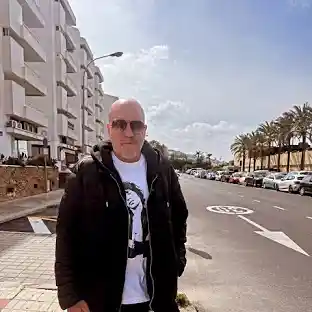 Guy Mantzur