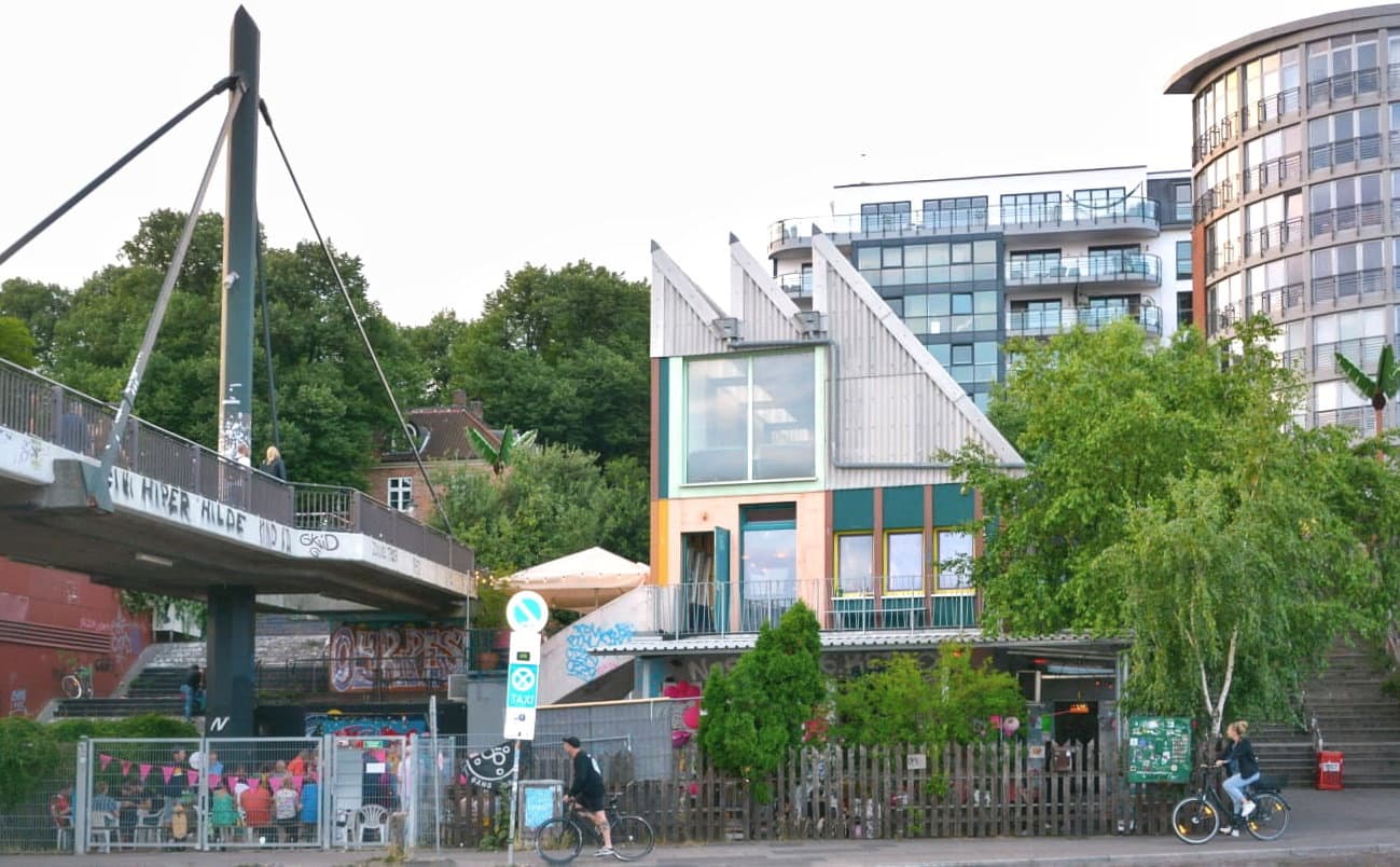 Venue 3