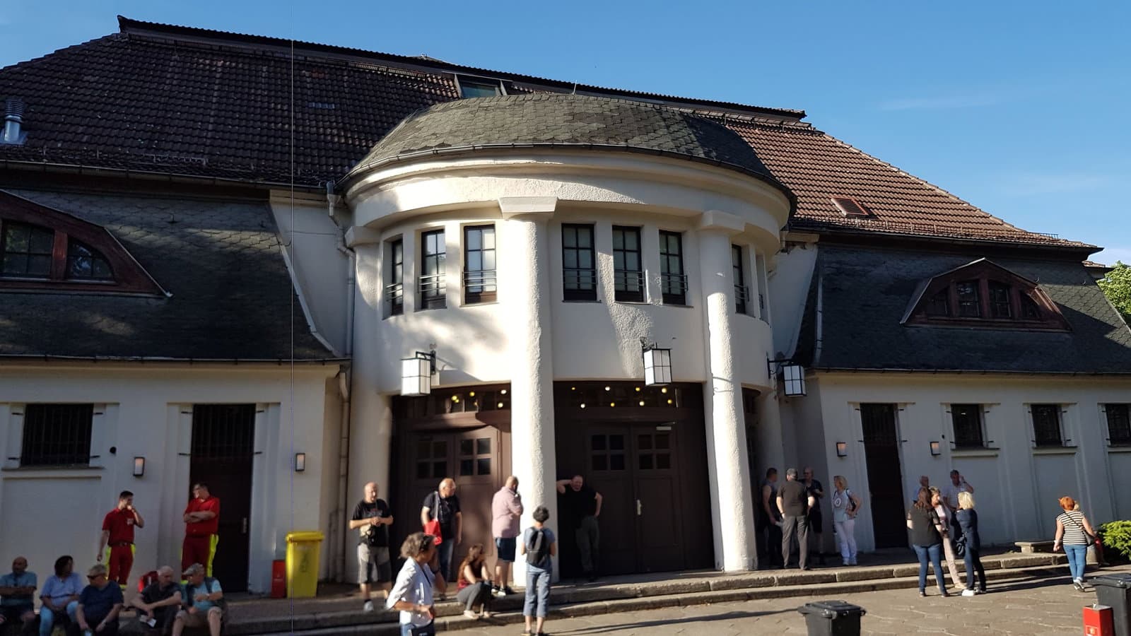 Venue 1