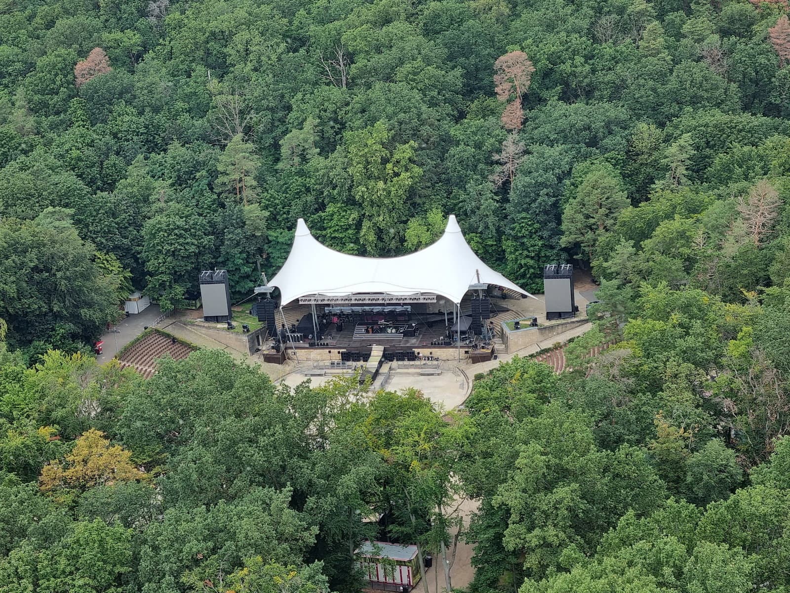 Venue 3
