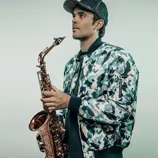 Sandy Sax