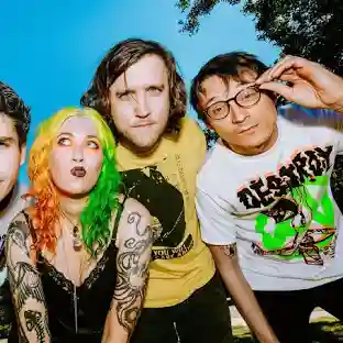 Frankie and the Witch Fingers