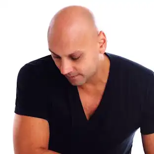 rob tissera