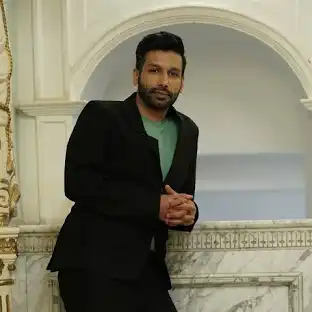 Kanan Gill