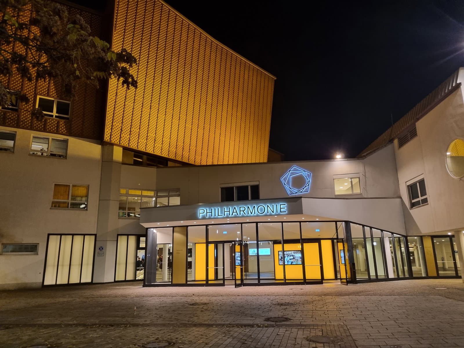 Venue 1