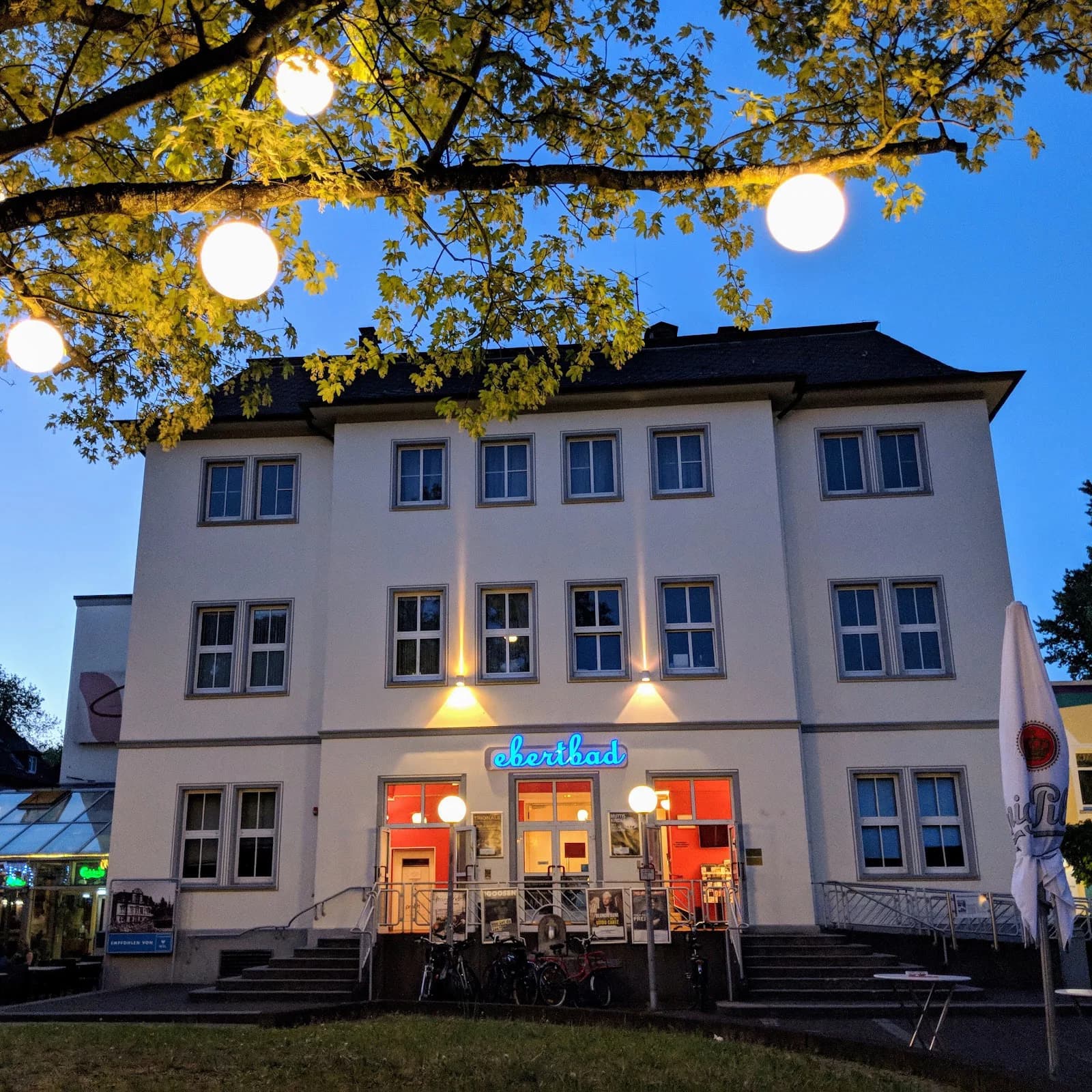 Venue 3