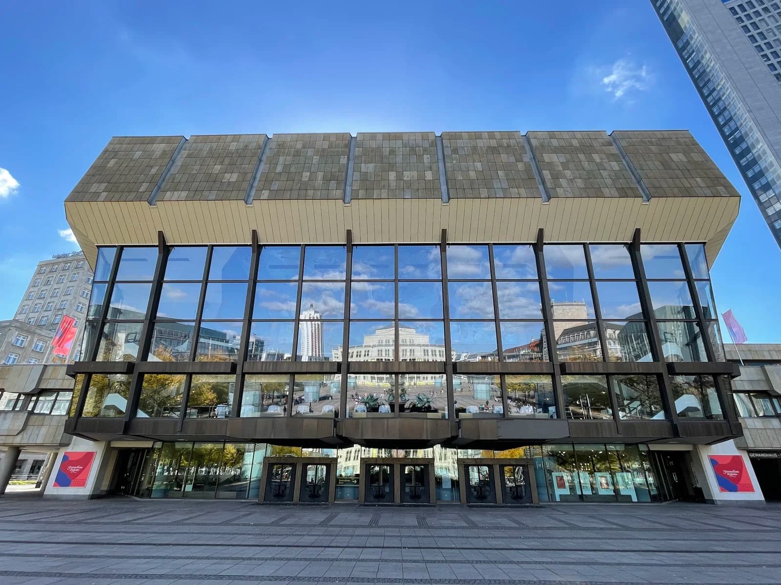 Venue 3