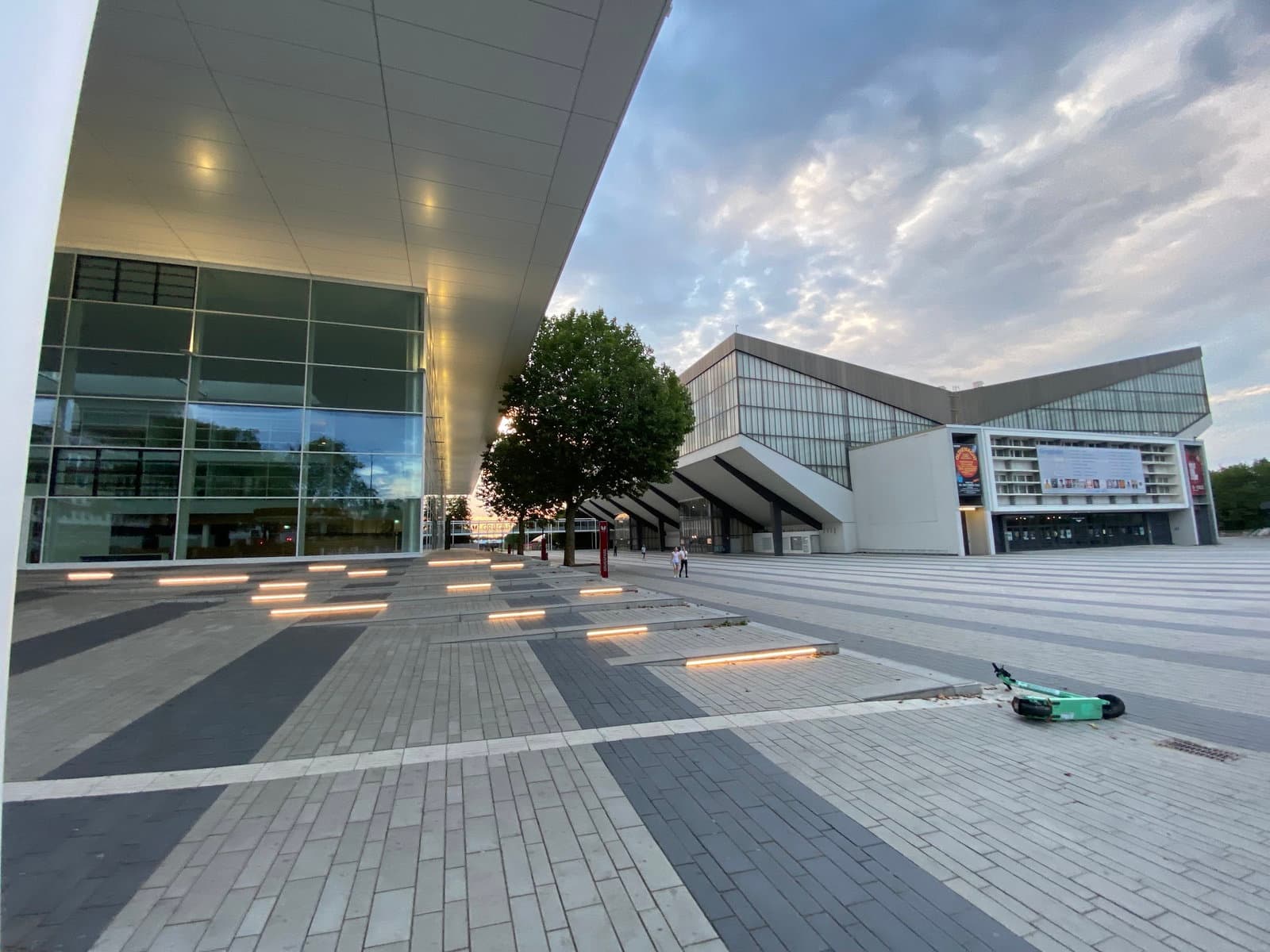 Venue 1