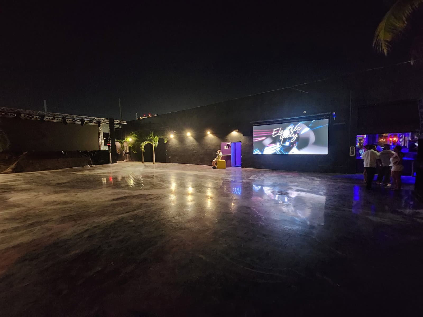 Electric 23 Wynwood photo 2