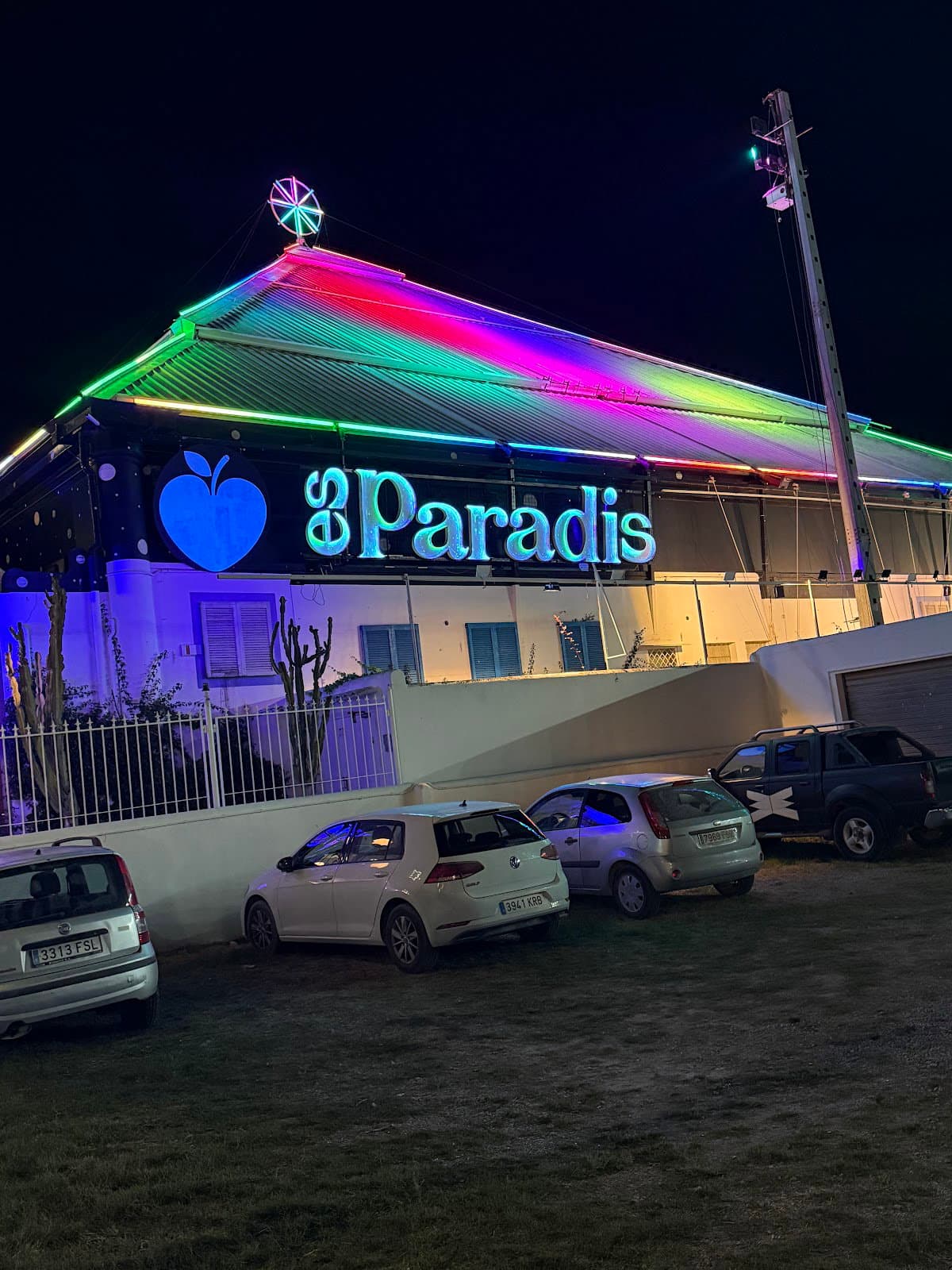 Es Paradís photo 4