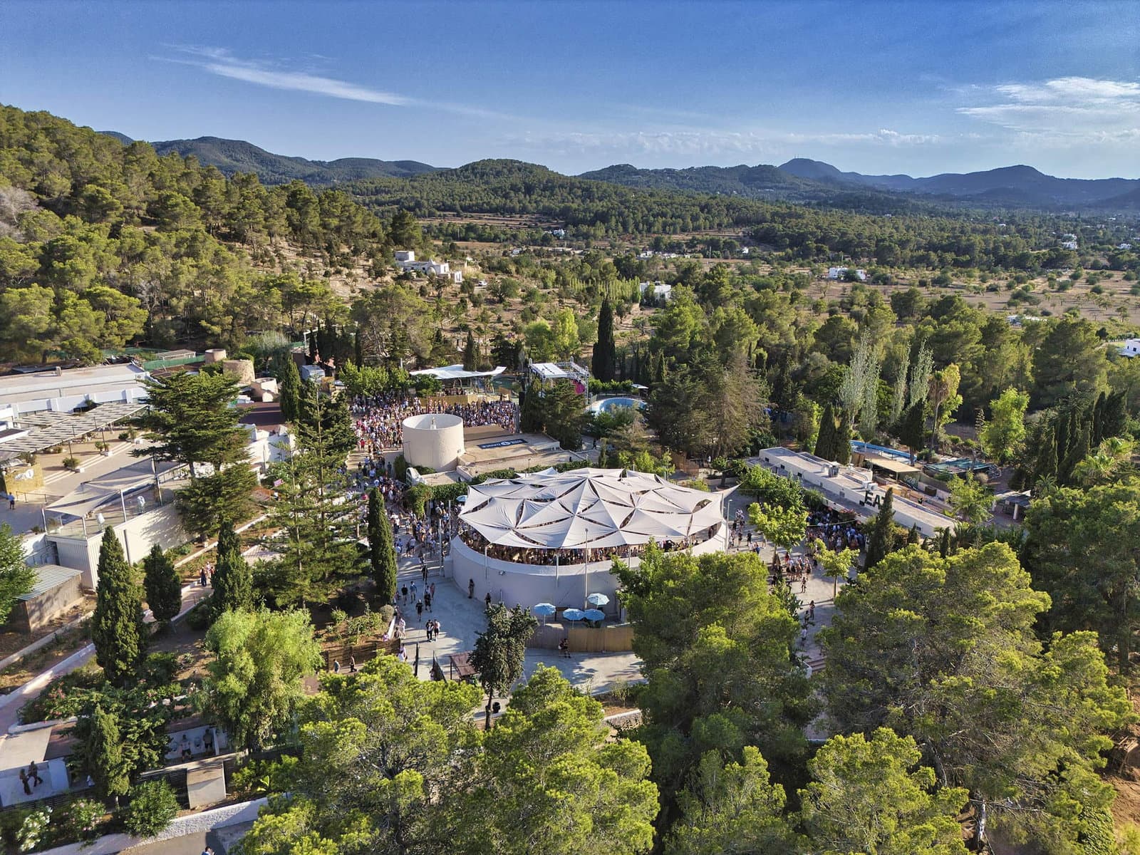 528 Ibiza photo 1