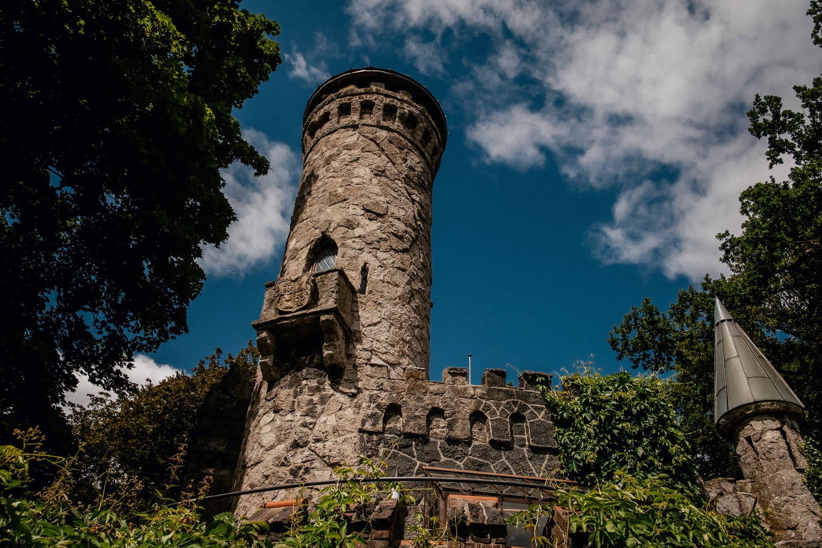 Alsterschlösschen Burg Henneberg photo 1