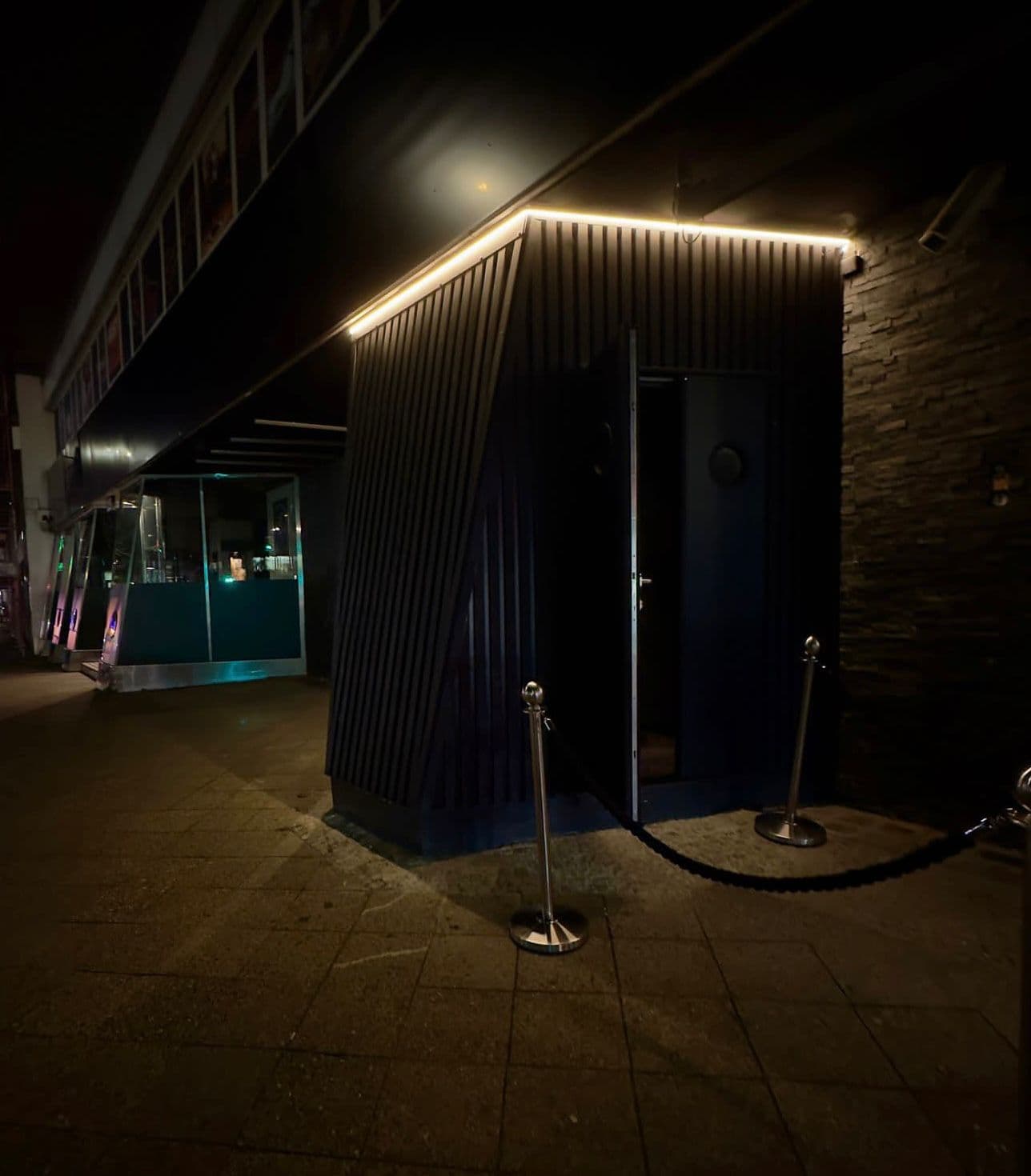 THE DOOR - BOUTIQUE CLUB photo 5