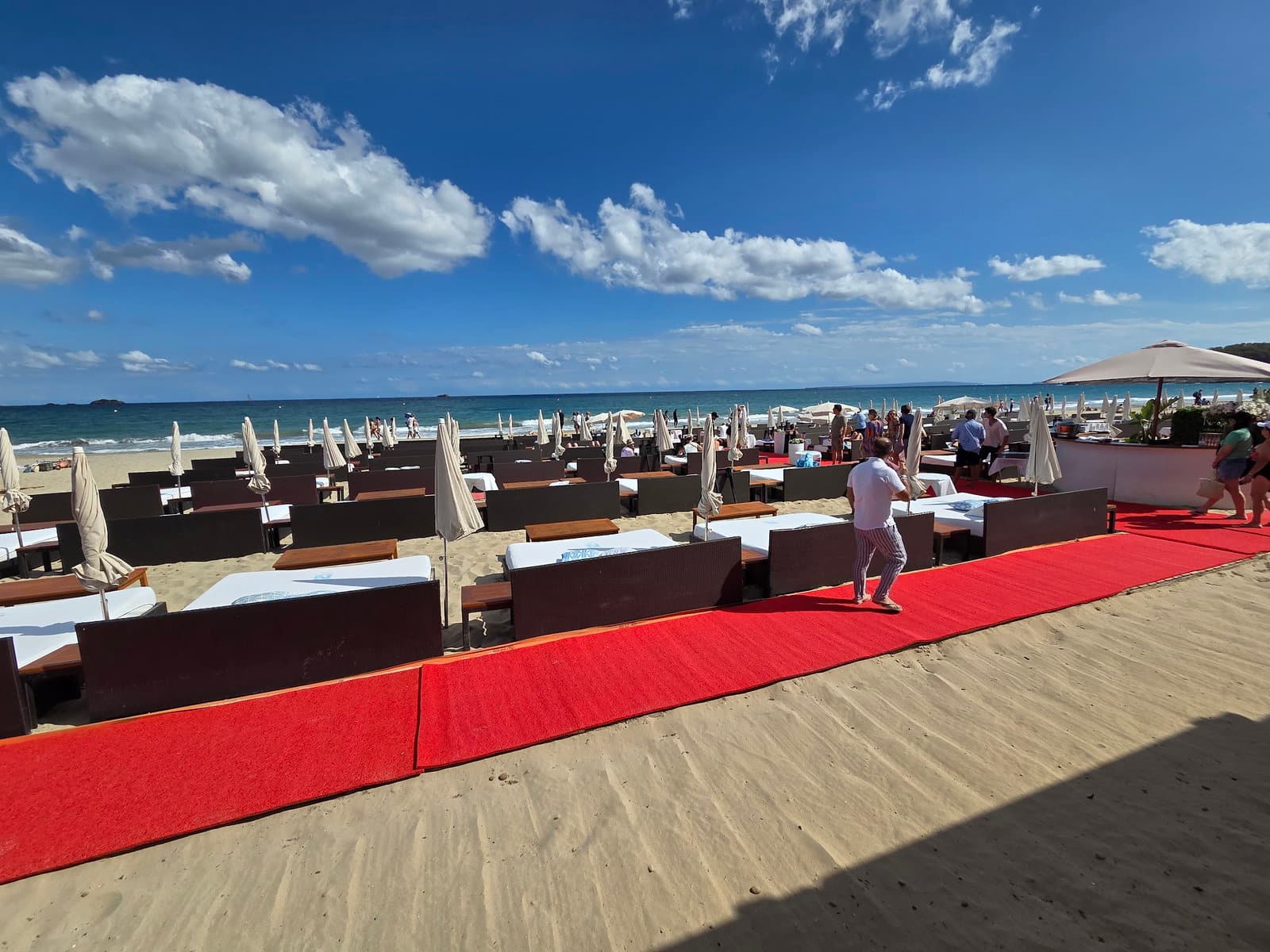 Nassau Beach Club photo 3