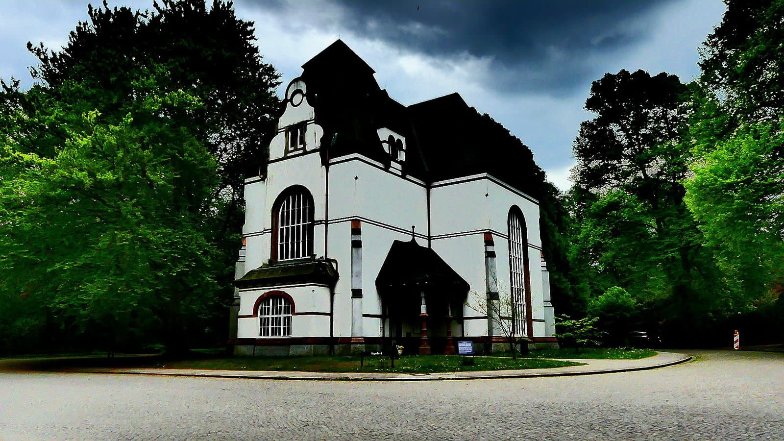 Ohlsdorf Cemetery photo 1