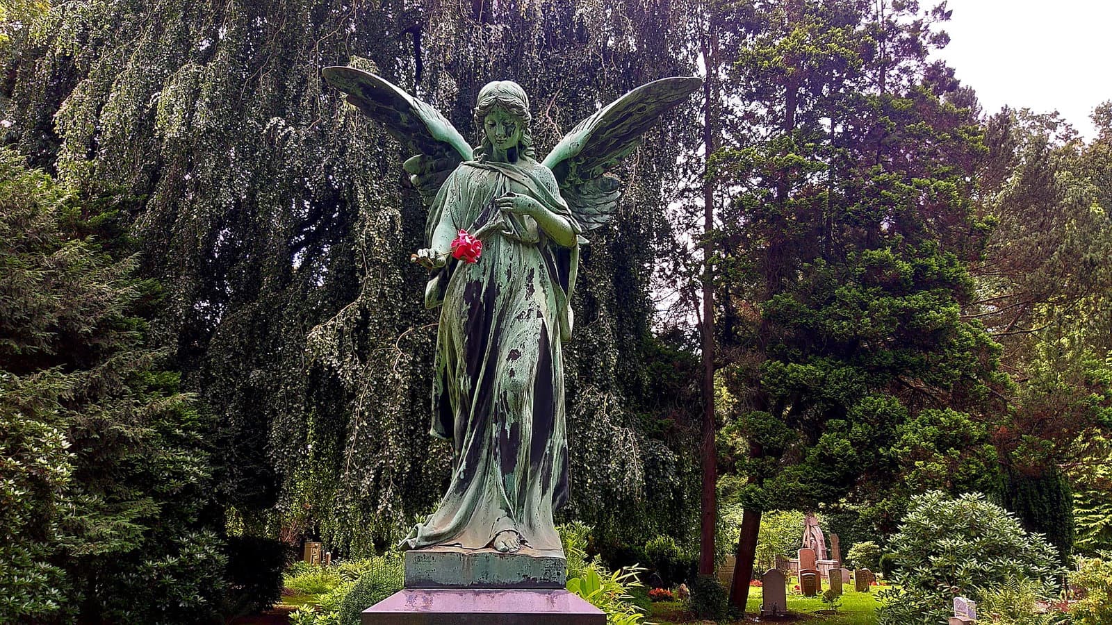 Ohlsdorf Cemetery photo 4
