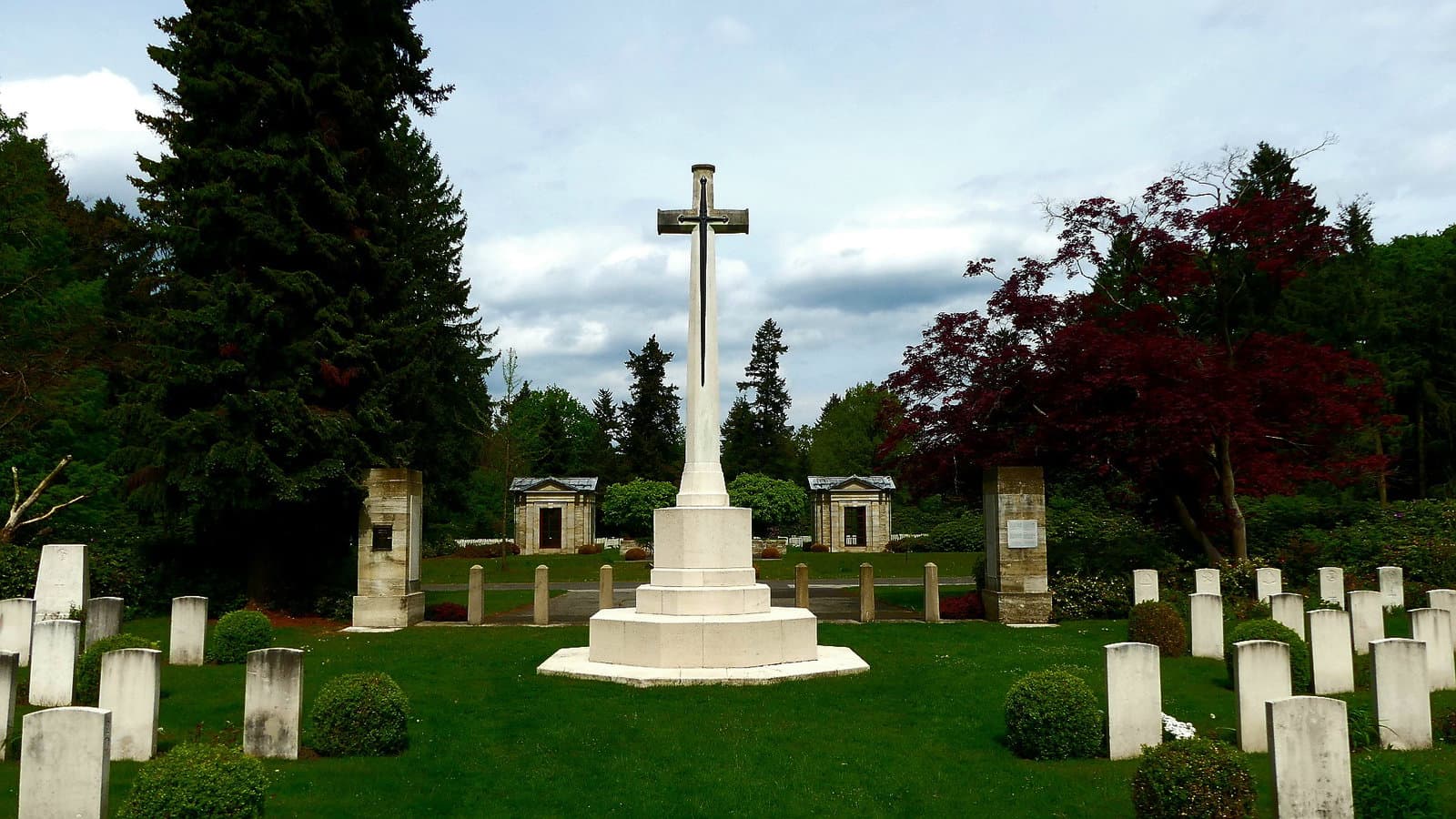 Ohlsdorf Cemetery photo 2