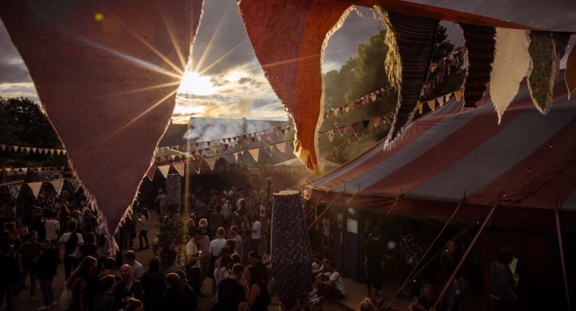 Wannda Circus photo 4