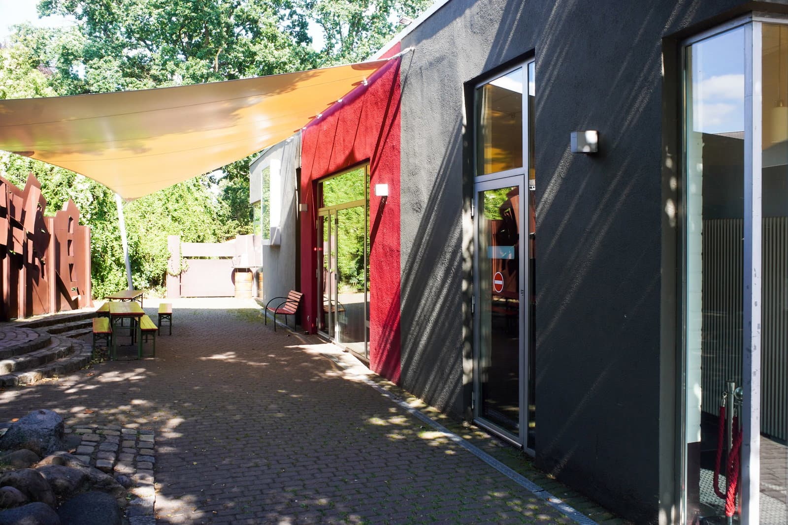 LOLA Kulturzentrum photo 2