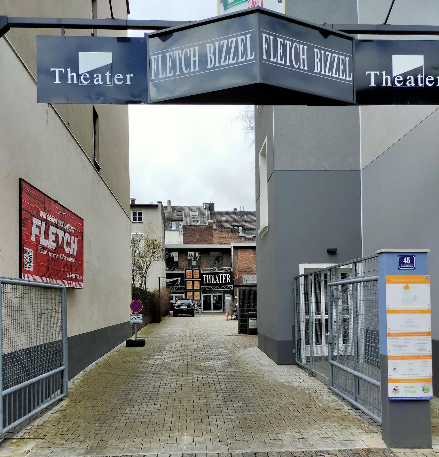 Theater Fletch Bizzel photo 3