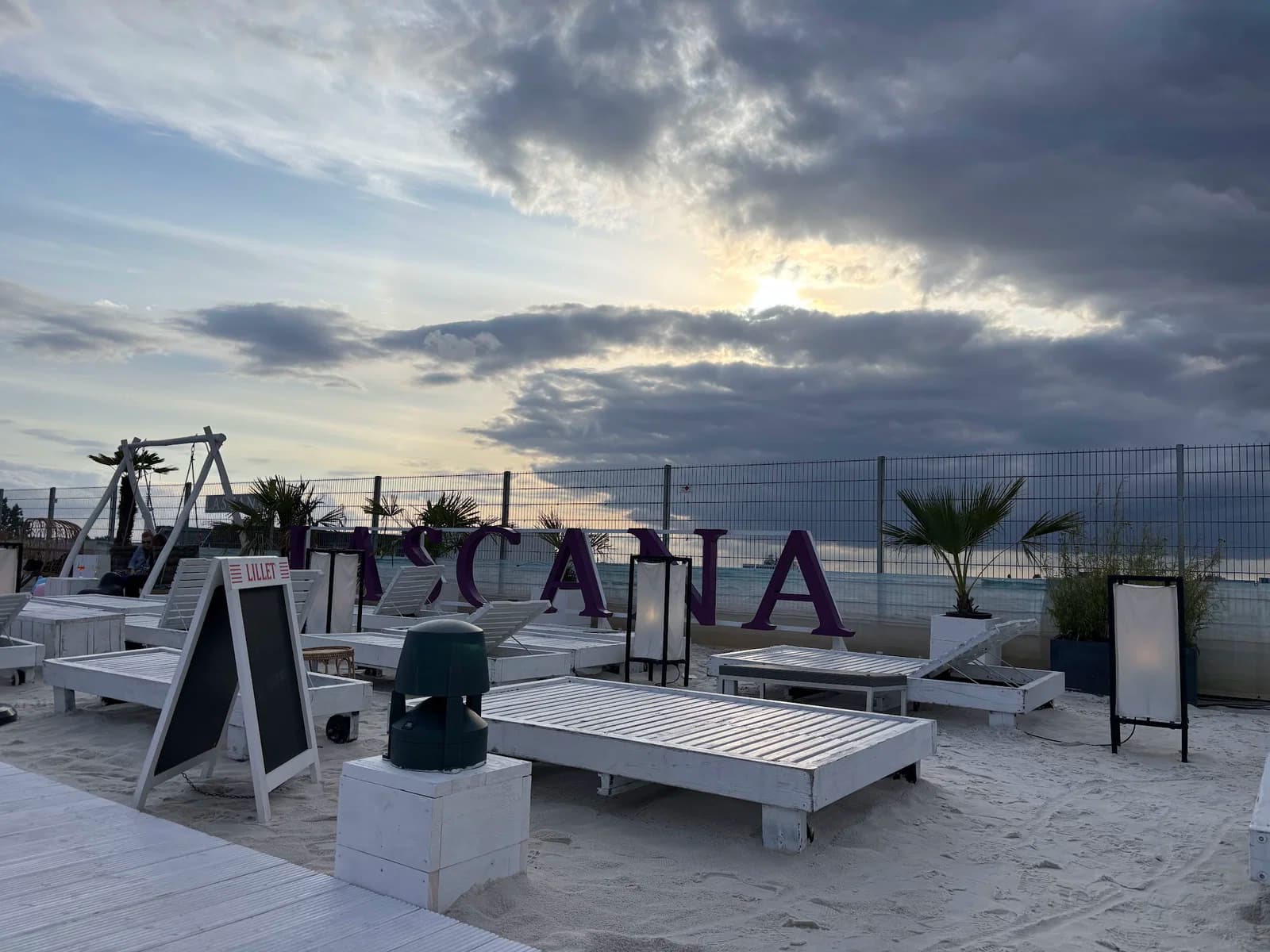 LASCANA BEACH CLUB powered by SKY & SAND photo 2