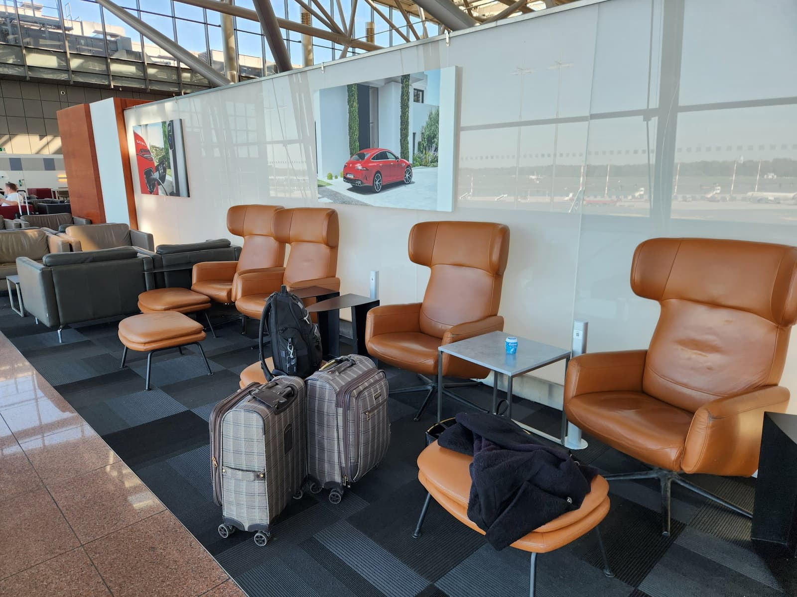 Airport Lounge photo 4