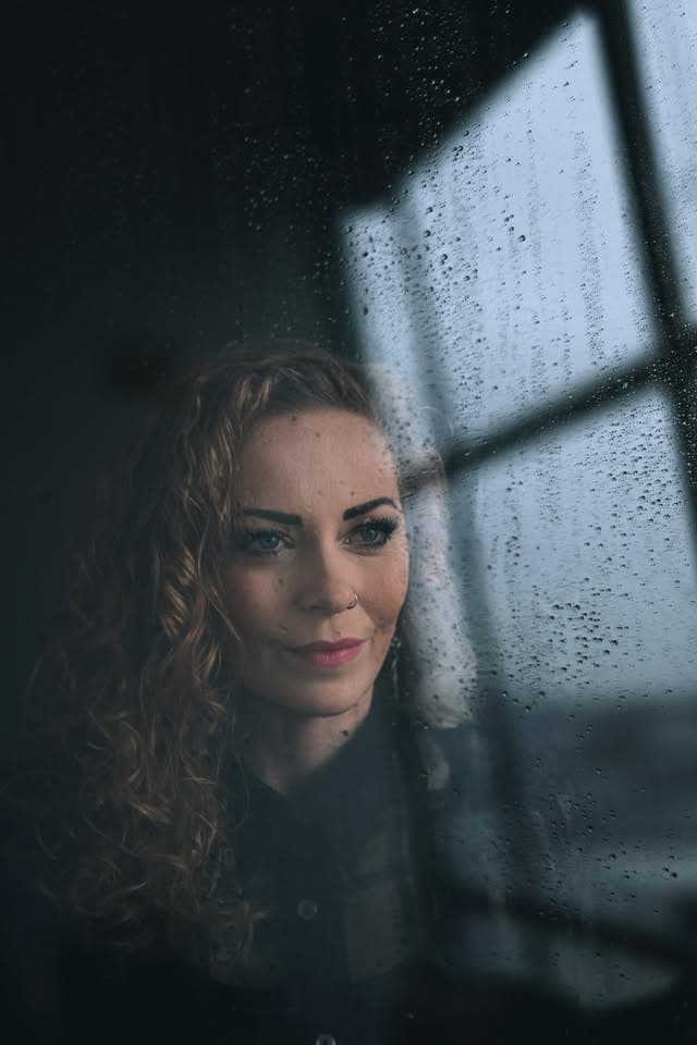 Anneke van Giersbergen & Band - Echoes in November event cover