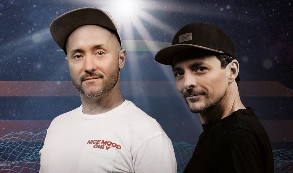 Cris Cosmo live in Hamburg, Cascadas event cover