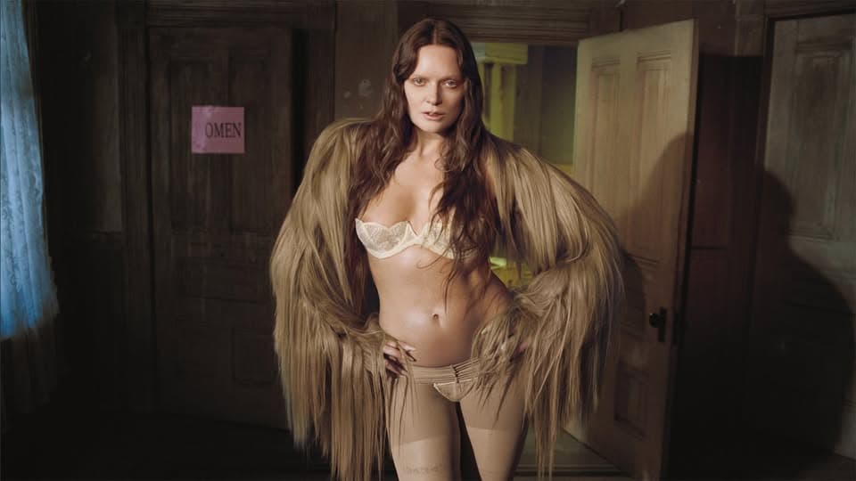 Tove Lo - ESTRUS | Tove Lo Signed First Entry Package event cover