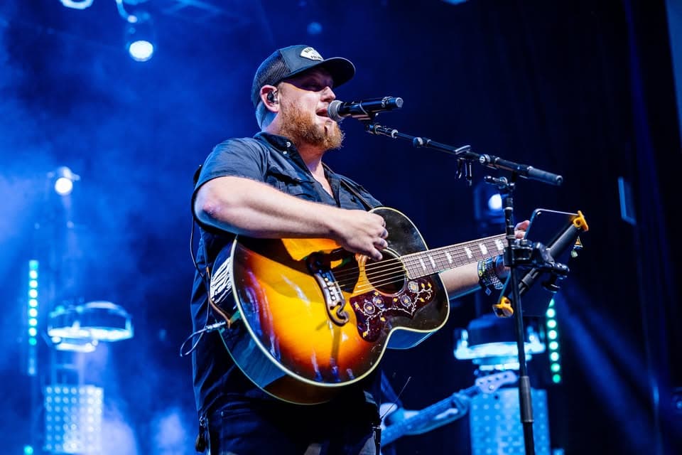 LUKE COMBS UK - Hamburg, Docks (HOCHVERLEGT) event cover