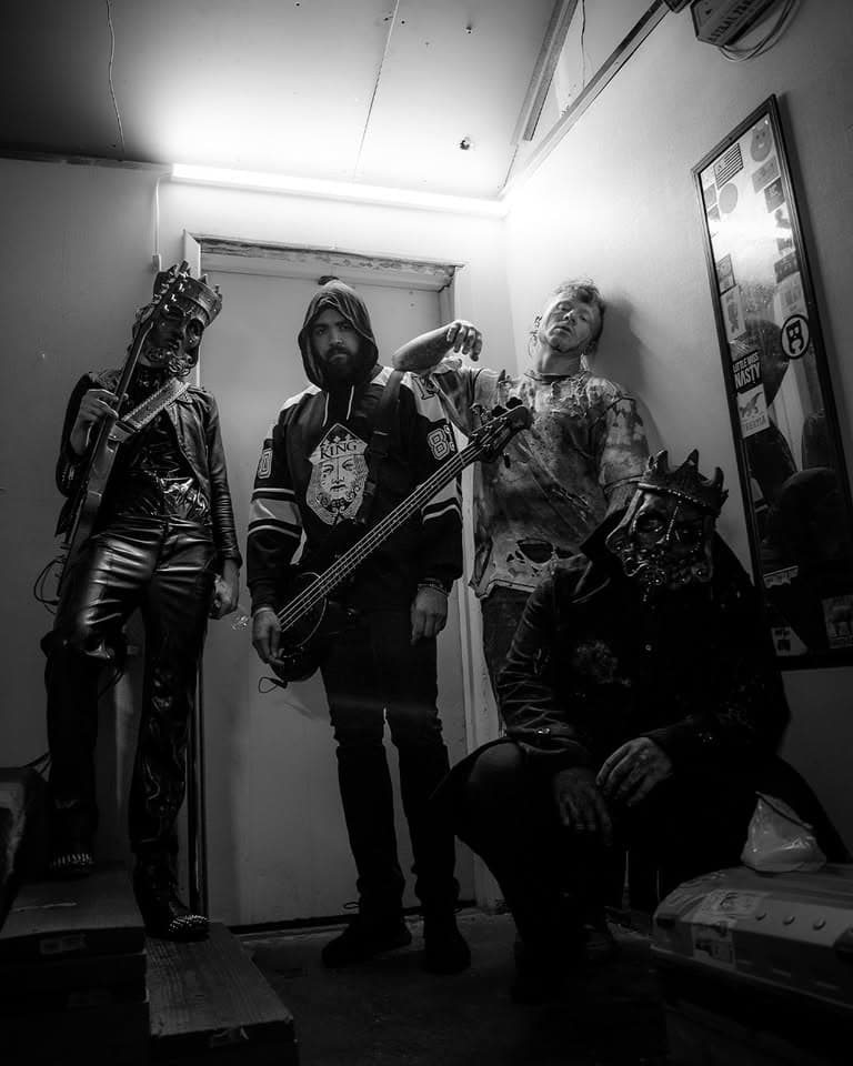 King 810 - Summer Solstice Tour / München event cover