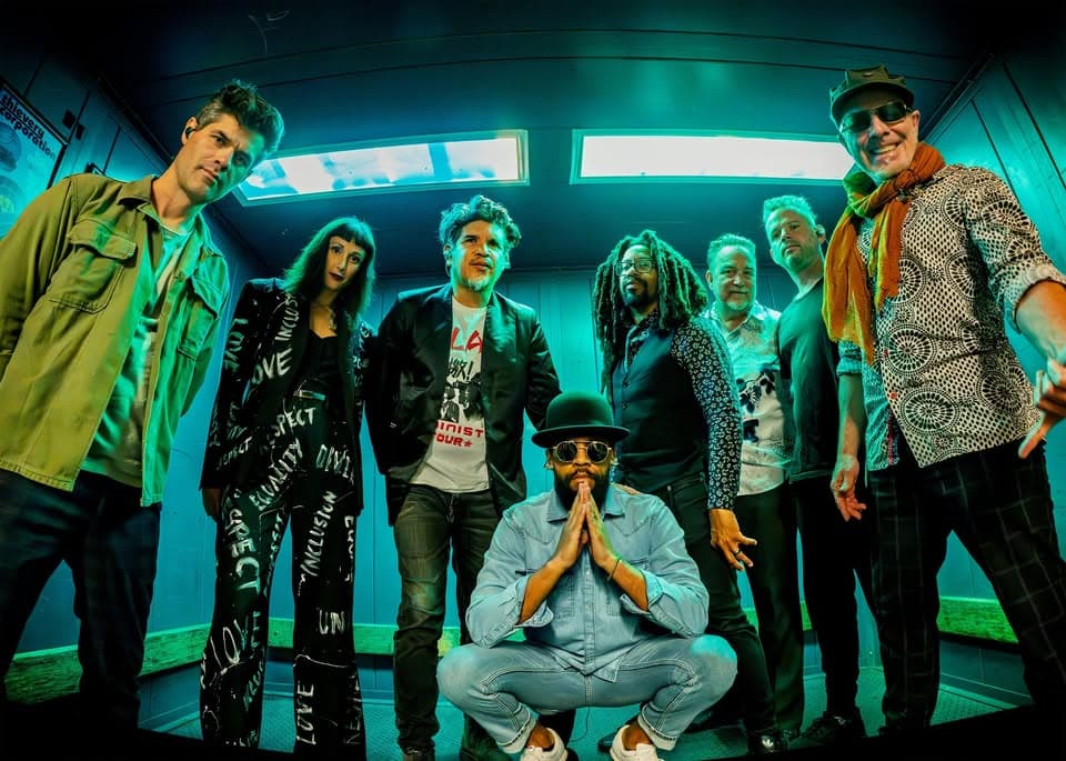 THIEVERY CORPORATION - Berlin, Huxleys Neue Welt event cover