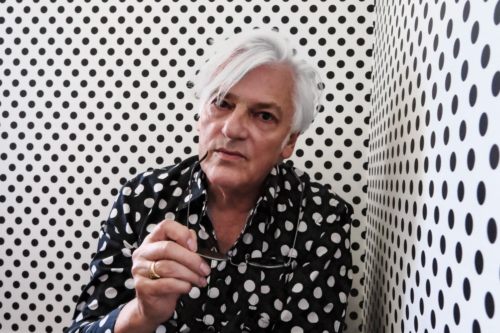 Robyn Hitchcock Live event cover