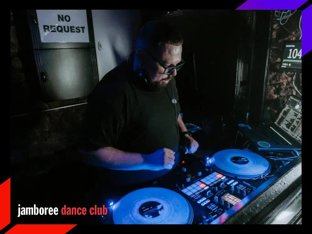 Monday Night: DJ Mastie event cover